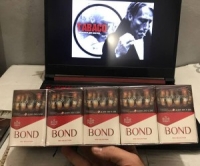 Bond Red